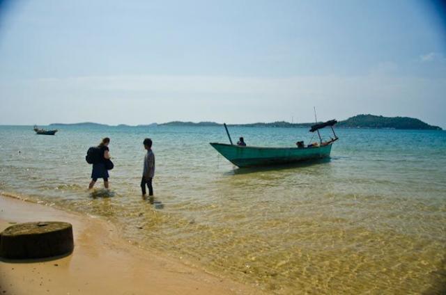 Boarding the boat at Poyopone