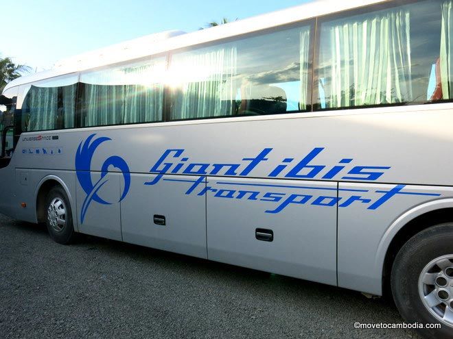 Giant Ibis bus