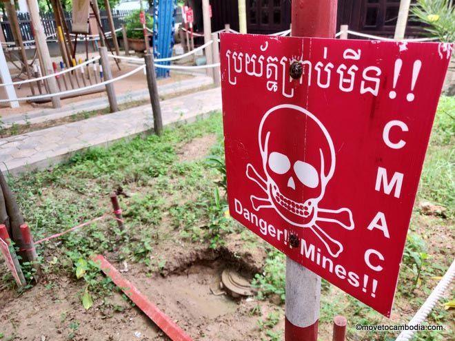 Cambodia landmines APOPO center