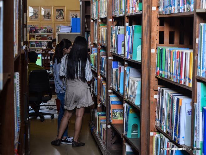 Phnom Penh library