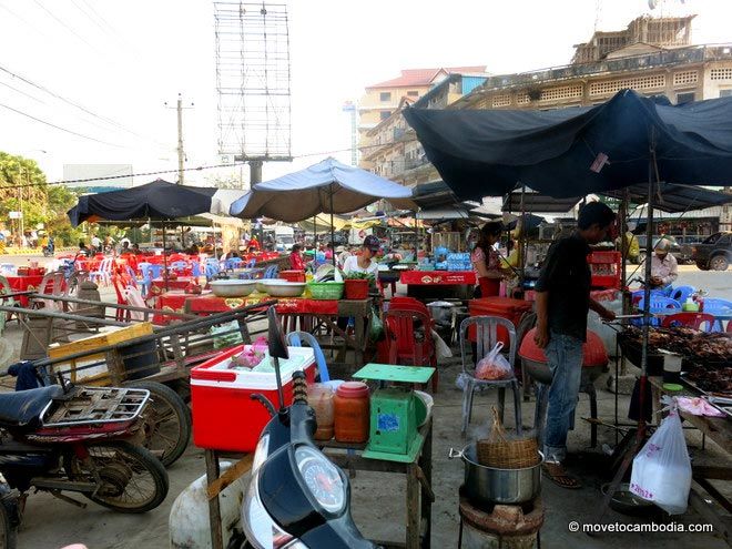 Kampong Thom Market food stalls