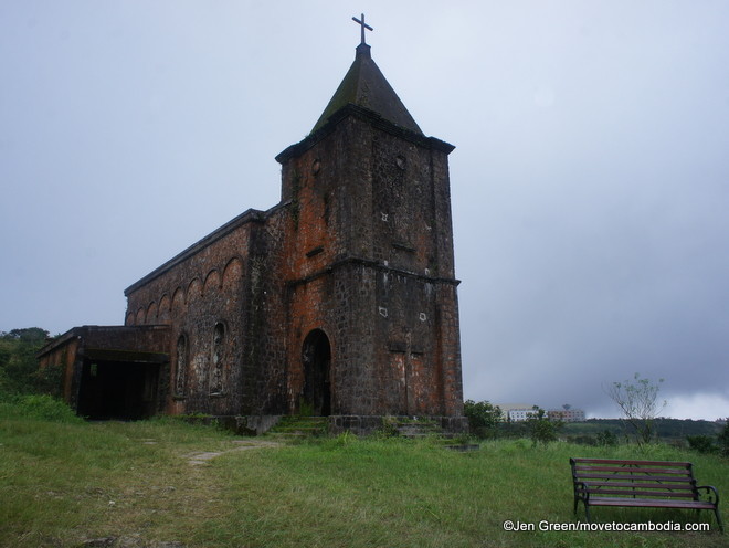 Bokor Hill Station church