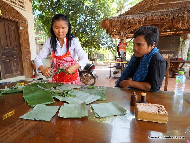 Making Cambodian desserts in Siem Reap.